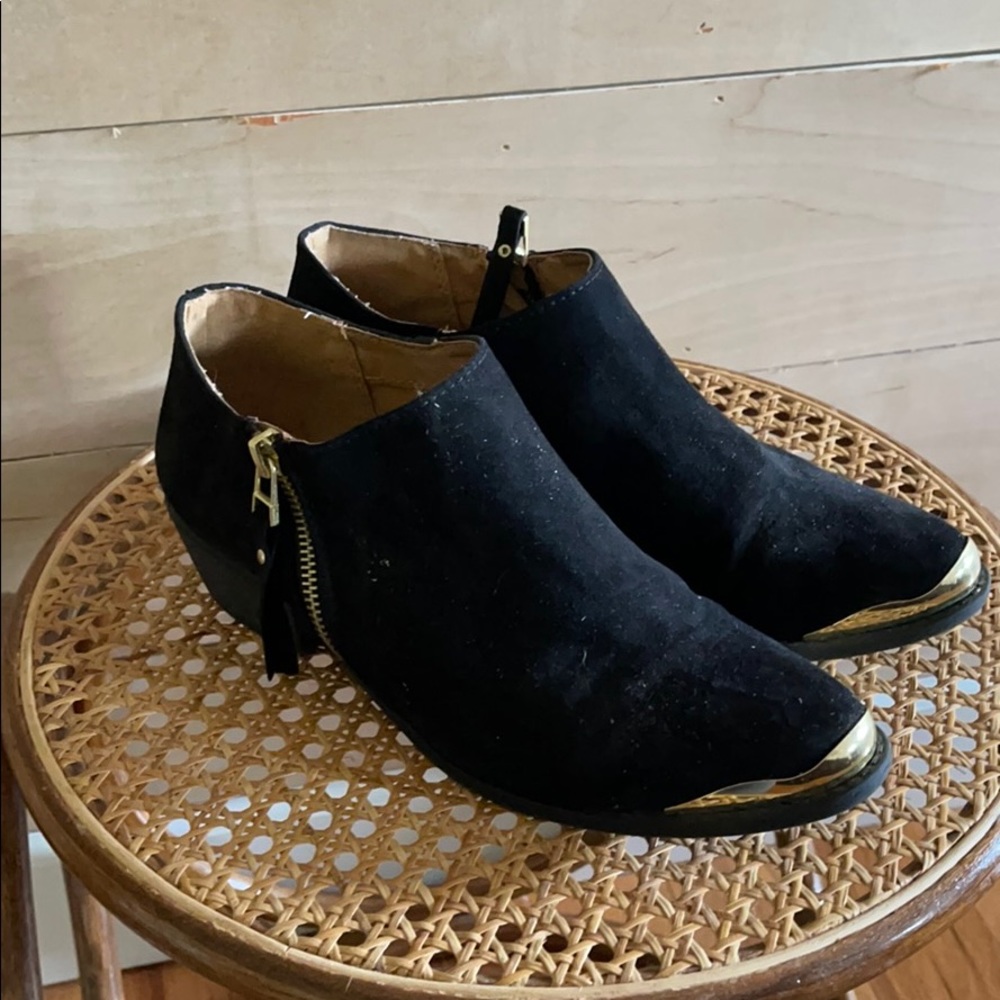 Black western booties